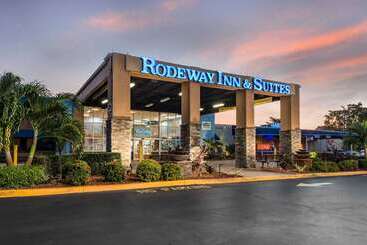 هتل Rodeway Inn & Suites Fort Lauderdale Airport & Cruise Port