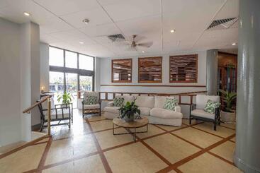 هتل Rydges Southbank Townsville