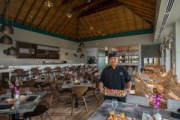 هتل Sandals Grande St. Lucian Spa And Beach All Inclusive Resort   Couples Only