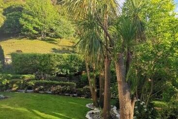 هتل Sennen House Boutique Accommodation
