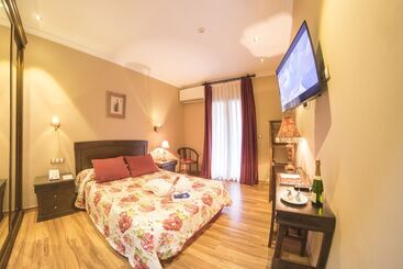 هتل & Spa Maria Manuela