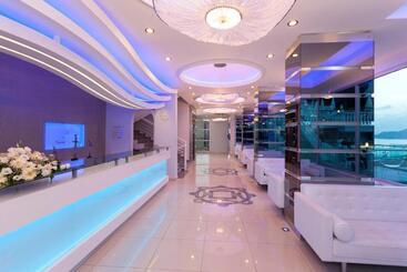 هتل Sunny Hill Alya