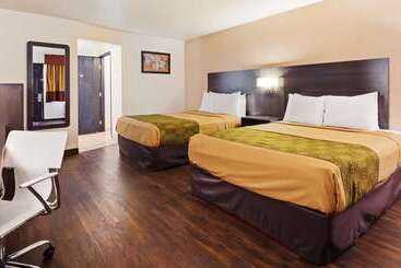 Surestay Hotel By Best Western Phoenix Airport