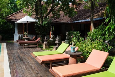 Отель Taladya Chiang Mai Homestay