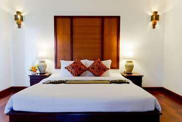 هتل Teak Garden Resort, Chiang Rai