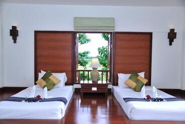 هتل Teak Garden Resort, Chiang Rai