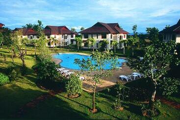 هتل Teak Garden Resort, Chiang Rai