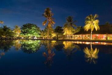 هتل Tivoli Ecoresort Praia Do Forte