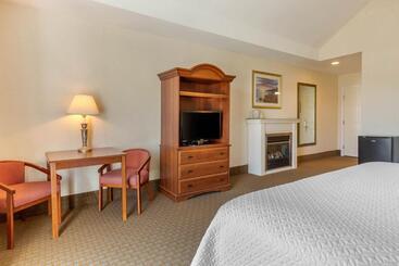 مُتل Ogunquit Hotel And Suites