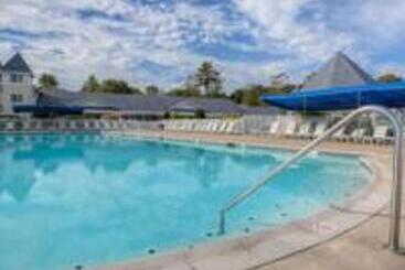 مُتل Ogunquit Hotel And Suites
