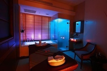 Siam Society Hotel & Resort