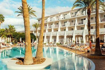 Sunprime Atlantic View Suite & Spa