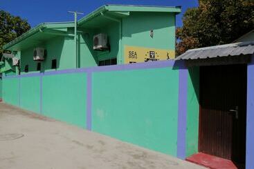 هتل Muli Inn Surf View Maldives