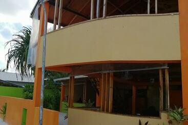 هتل Muli Inn Surf View Maldives