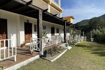 هتل Starlight Chalet