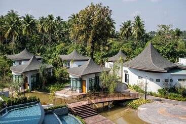 هتل Na Tree Tara Riverside Resort Amphawa Damnoensaduak