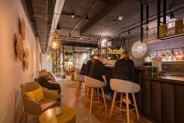 هتل Vienna House Easy By Wyndham Amsterdam Airport Schiphol