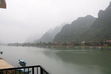 هتل Phong Nha Coco House