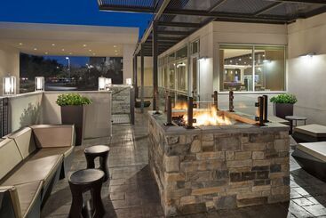 هتل Springhill Suites By Marriott West Sacramento