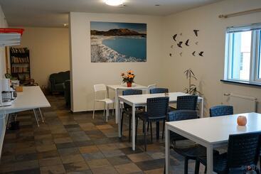 هتل Start Hostel