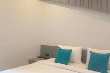 בית מלון כפרי The S24 Resort Buriram