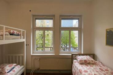 هاستل Rooms Miklošičeva