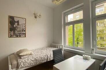 هاستل Rooms Miklošičeva