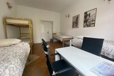 هاستل Rooms Miklošičeva