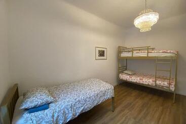 هاستل Rooms Miklošičeva
