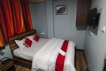 فندق صغير Svr Inn