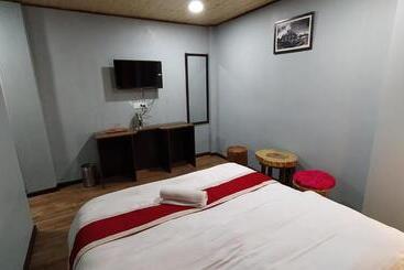 فندق صغير Svr Inn