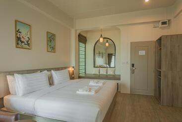 Ang Pao Hotel Phuket