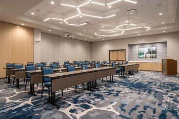 Hotel Hilton Garden Inn Boston Canton