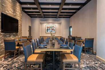 Hotel Hilton Garden Inn Boston Canton