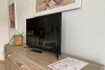 استراحتگاه Apartamentos Benal Beach Group