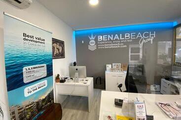 استراحتگاه Apartamentos Benal Beach Group