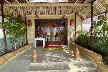 Fanadir Proy Resort