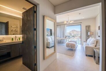 هتل 1 Homes Preview Cabo