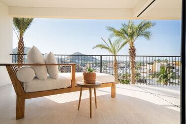 هتل 1 Homes Preview Cabo