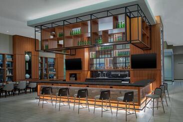 Ac Hotel By Marriott Fort Lauderdale Airport