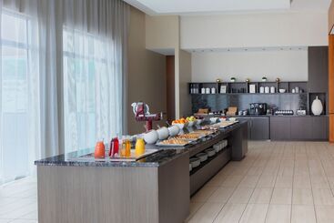 Ac Hotel By Marriott Fort Lauderdale Airport