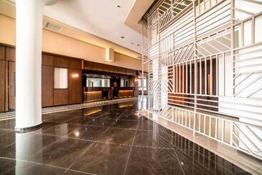 هتل Best Western Plus Soaho Douala Airport