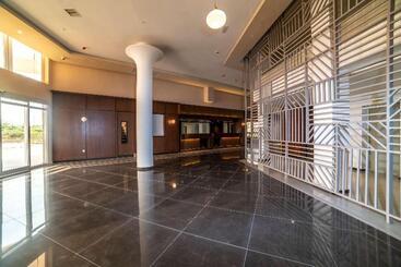 هتل Best Western Plus Soaho Douala Airport