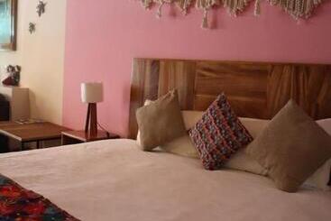 هتل Boutique Sol Y Luna Spa