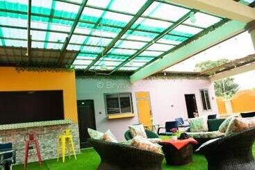 هتل Brynx Haven   Cape Coast
