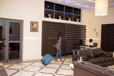 هتل Brynx Haven   Cape Coast