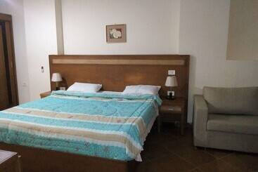 مُتل Marsa Alam Inn