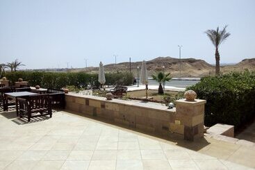 مُتل Marsa Alam Inn