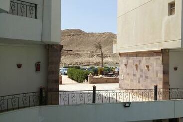 مُتل Marsa Alam Inn