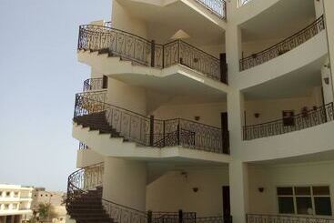 مُتل Marsa Alam Inn